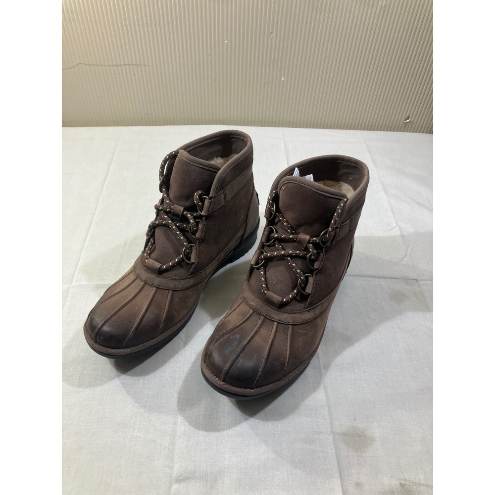 UGG Brown Leather Suede Lace Up Duck Boots 1112650 Womens Size 8
